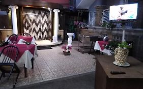 Hotel La Carina